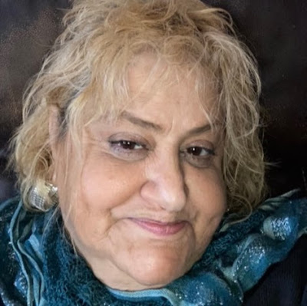 Meet your Posher, Elizabeth giangiulio